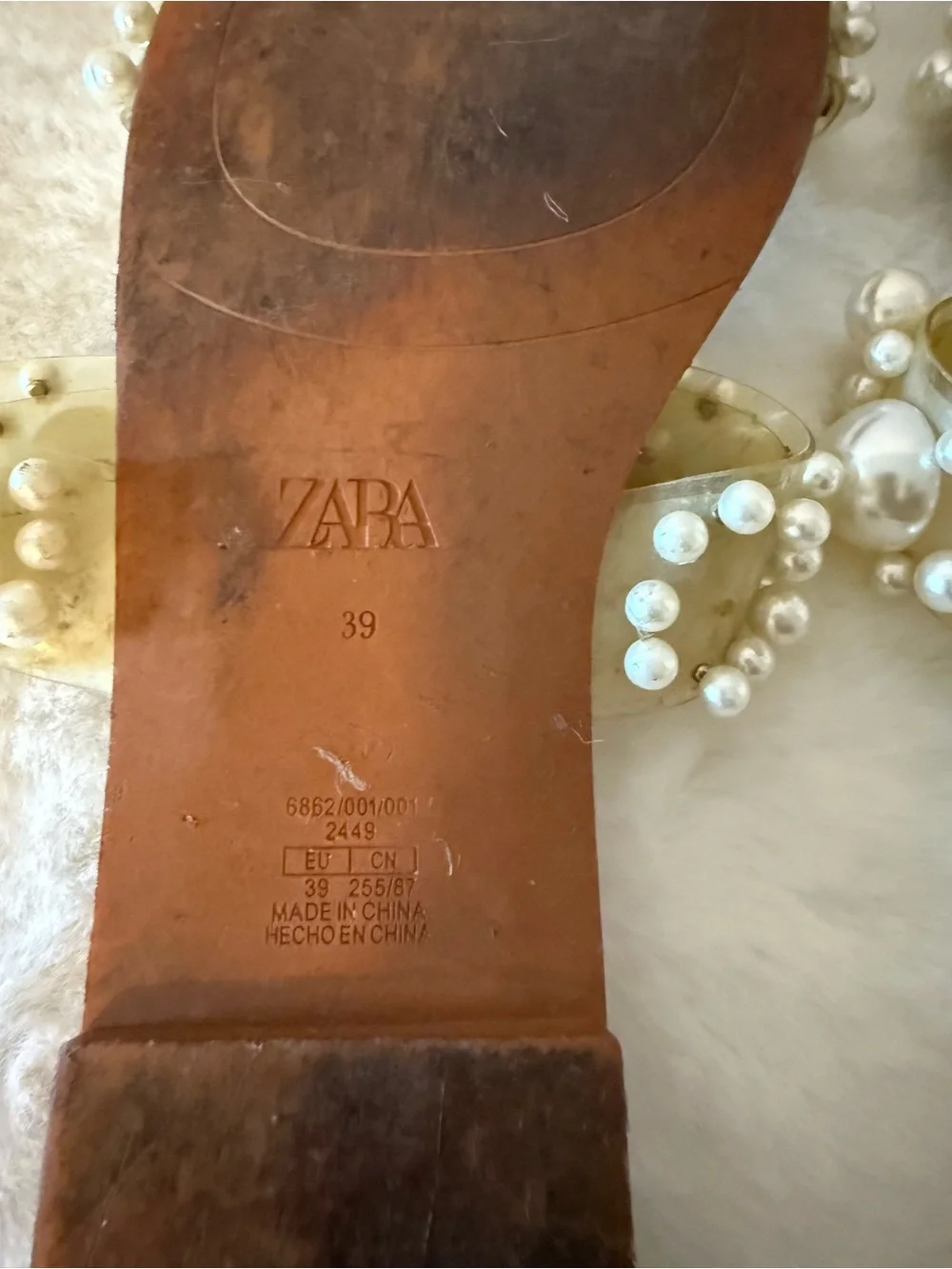 ZARA Brown Slide Sandals with Pearl-Embellished Ivory Straps - Picture 3 of 3